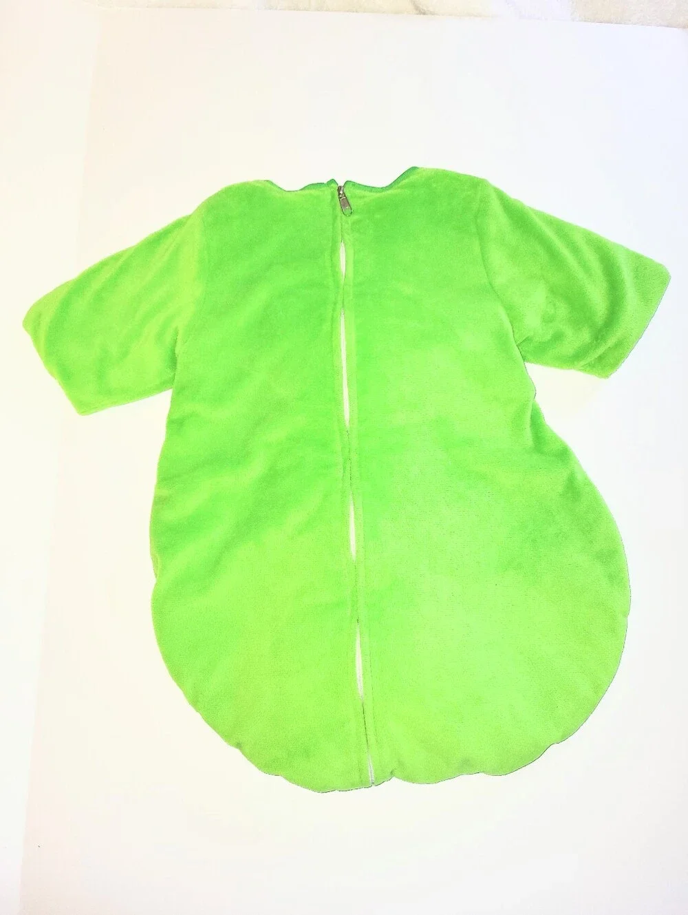 NWOT Baby Green Plush Bunting Pea Pod Costume Halloween 0-6 Months Unisex Infant